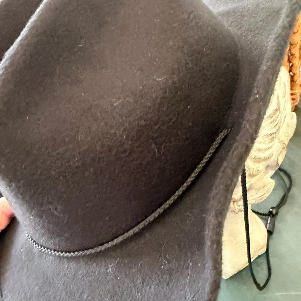Scala Kids black wool felt cowboy hat. Chin ties in black.